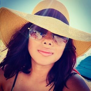 Meet your Posher, Pam